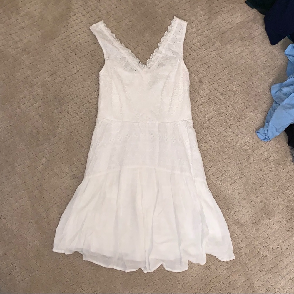 only worn for graduation! doesn’t fit anymore